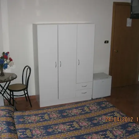 Le Petit Hotel Monterotondo (Lazio)